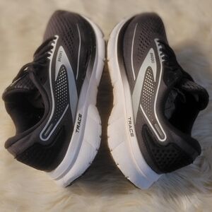 Brooks Trace 2